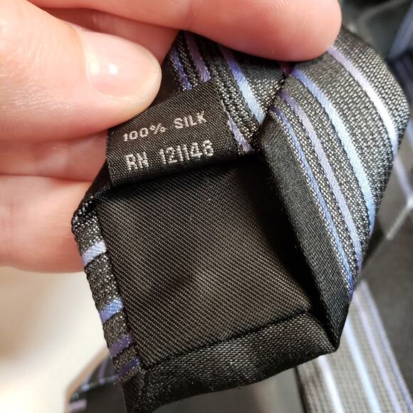 Merona Tie Men 61 x3 1/4 Wide Striped Black Purple Tie Gorpcore Work Office - Picture 4 of 5